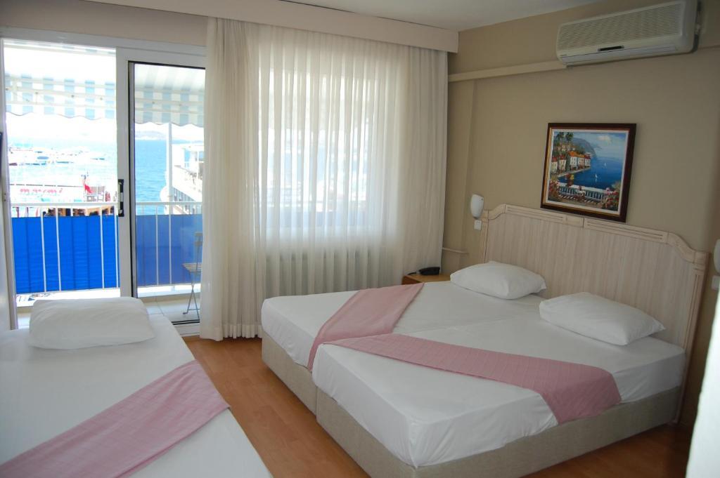 Villa Dedem Hotel Foca Exterior photo